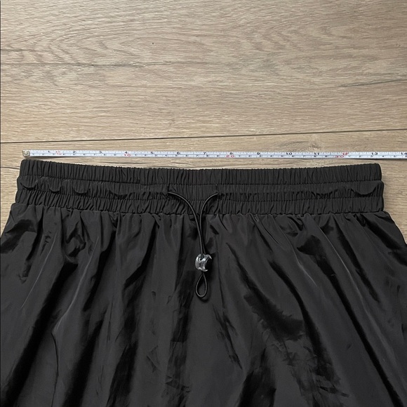 Women’s midi black elastic tie skirt size small - Picture 8 of 11